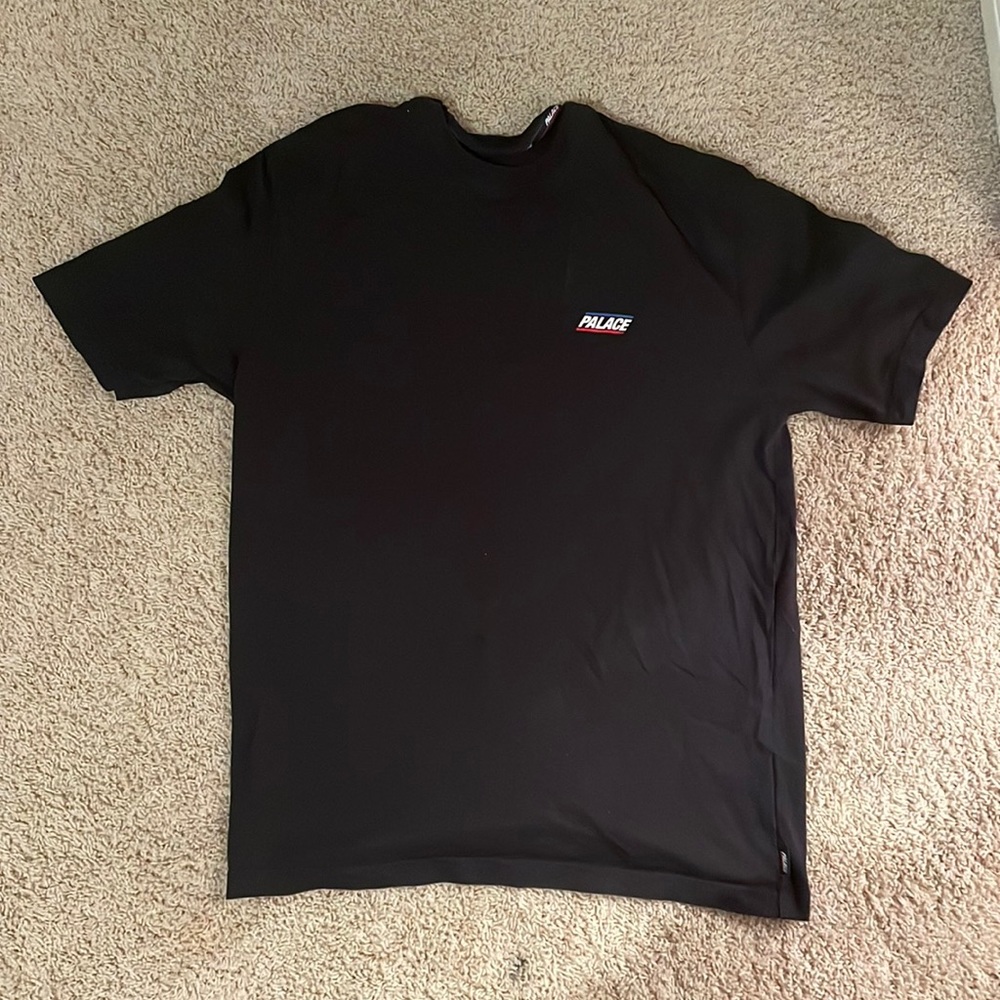 Palace tee